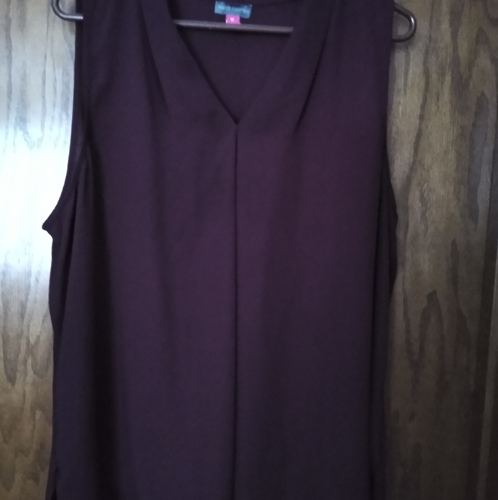 Vince Camuto top